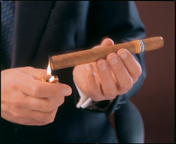 Cigar Cho Người Mới: 6 Điều Cần Biết Cơ Bản